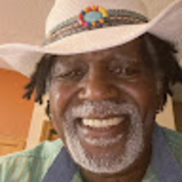 Profile Picture of Alphonso Nephew (@alphonsonephew) on Poshmark