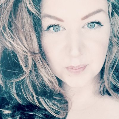 Profile Picture of Amber Romine (@romine_amber) on Twitter