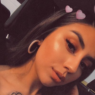 Profile Picture of Blanca Lopez (@EstephxoxBee) on Twitter