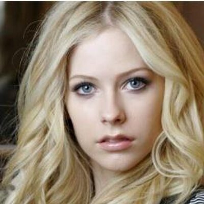 Profile Picture of Ivon Sanchez (@ivonsanchez8) on Twitter