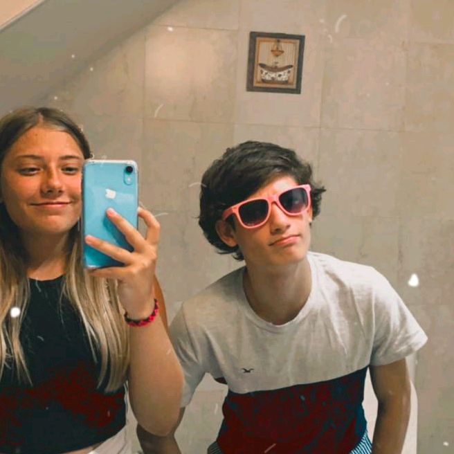 Profile Picture of user6667139954389 (@candeselinger) on Tiktok