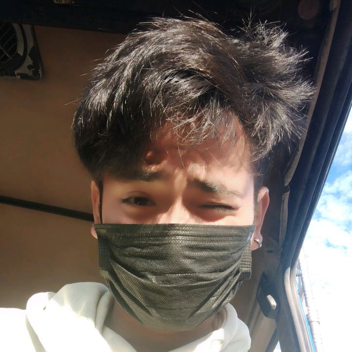 Profile Picture of 😝vintoy😝 (@joybou120) on Tiktok