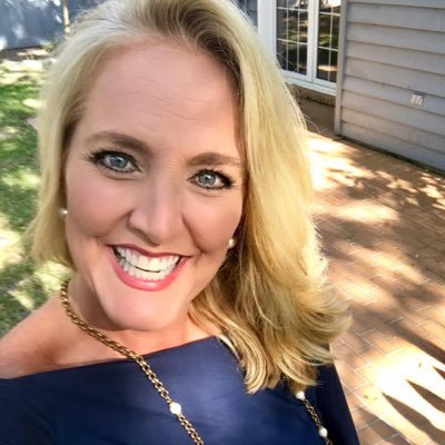 Profile Picture of Kathy Staples Wolf (@kathywolfontv) on Twitter