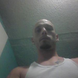 Profile Picture of Neil DePriest (@onelove81689) on Twitter