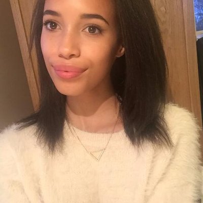 Profile Picture of Mandy Helm (@xwingingitx) on Twitter