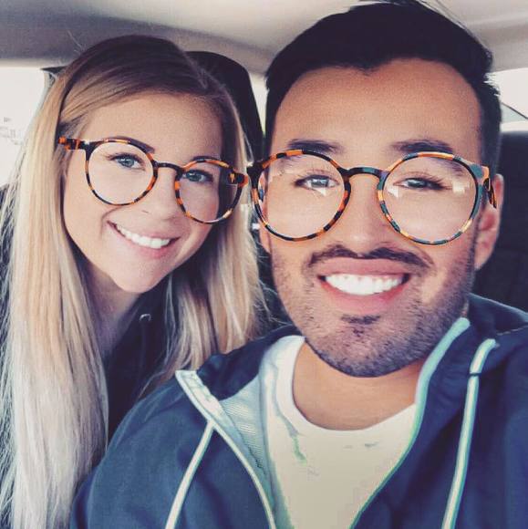 Profile Picture of Megan Walworth (@meganwalworth) on Poshmark