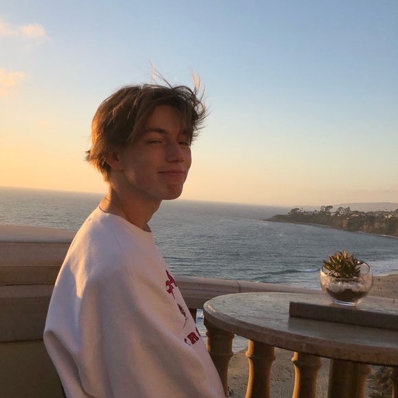 Profile Picture of Eric Risher (@ericdotme) on Poshmark