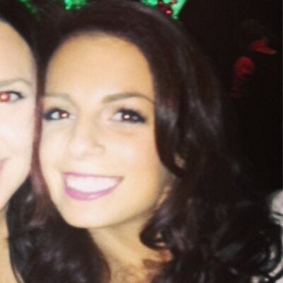 Profile Picture of Kelly McCloud (@KellllyBell) on Twitter