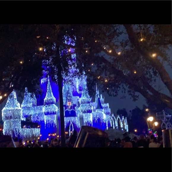 Profile Picture of Marissa Rosado (@marissa_1521) on Poshmark