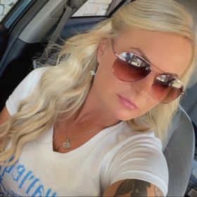 Profile Picture of Brandy McCrobie (@lousbook) on Pinterest