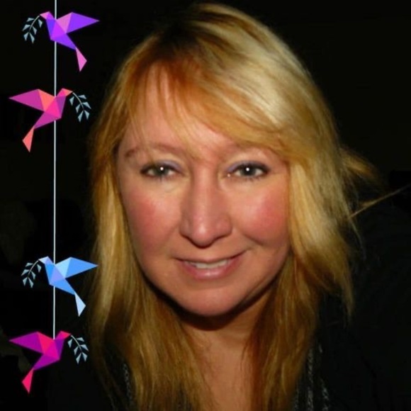 Myriam Caisse - Poshmark Profile Picture of Myriam Caisse (@myriamcaisse) on Poshmark