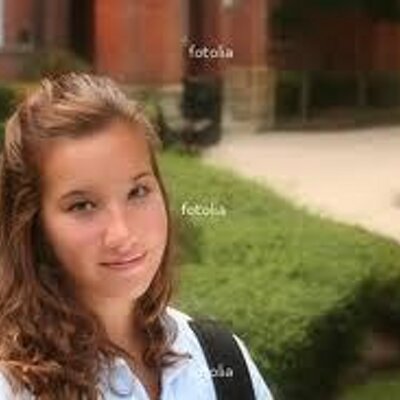 Profile Picture of Flo Moore (@flopjol9) on Twitter