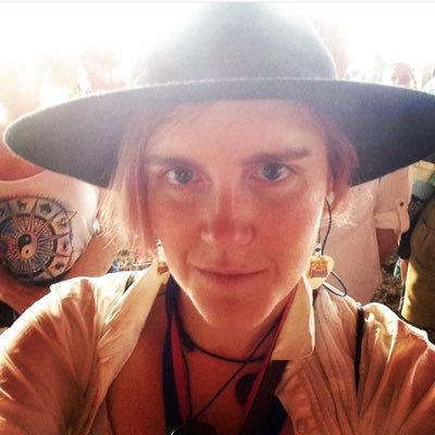 Profile Picture of Clare Worley (@clareworley) on Twitter