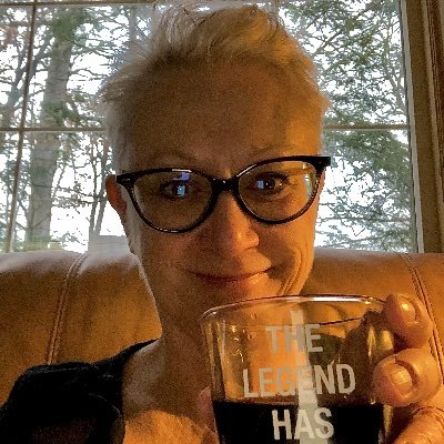 Profile Picture of Dominique23 (@DominiqueButts) on Twitter