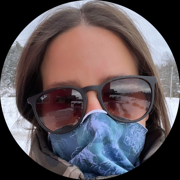 Profile Picture of Kimberly Shoup (@kshoup11) on Poshmark