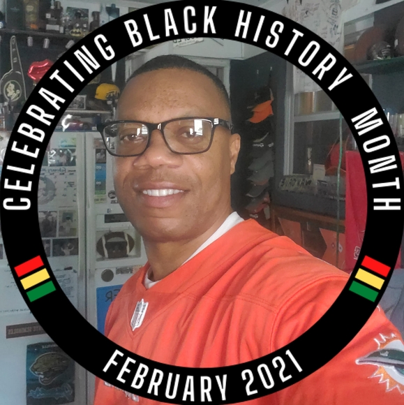 Profile Picture of Ray Kimble (@pacdees) on Poshmark