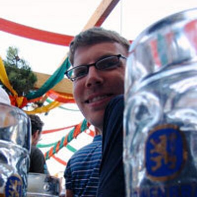 Profile Picture of Andrew Molyneux (@a_molyneux) on Twitter