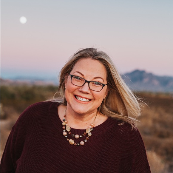 Profile Picture of Judy Mcdermott (@judymcdermot368) on Poshmark