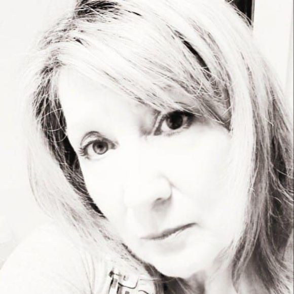 Profile Picture of Sharon Vaudrain mcdermott (@shay1251) on Poshmark