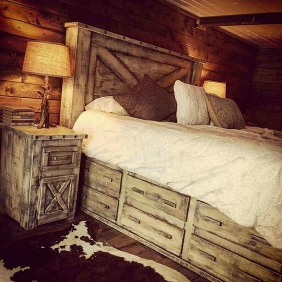 Profile Picture of Jerry Carden (@avery2910) on Poshmark