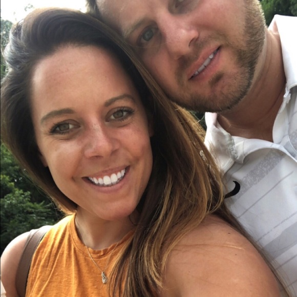 Profile Picture of Carlie Goodwin (@carlie_goodwin) on Poshmark