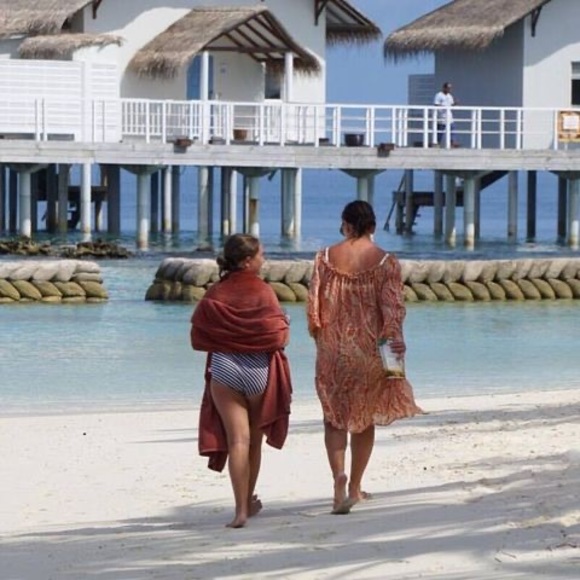 Profile Picture of Cassandra Beer (@pgbeer) on Poshmark