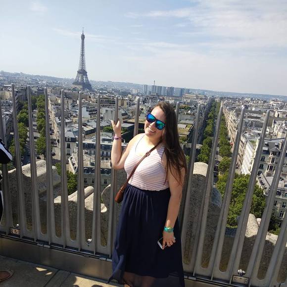 Profile Picture of Sara Wahlstrom (@insanewahl) on Poshmark