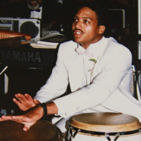 Profile Picture of Jeffrey Simpson (@jeffreysimps909) on Poshmark