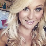 Profile Picture of Terra stephens (@plushhairbyterra) on Instagram