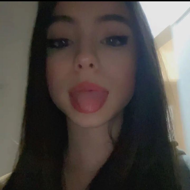 Profile Picture of Adelina 💘 (@adelynast) on Tiktok