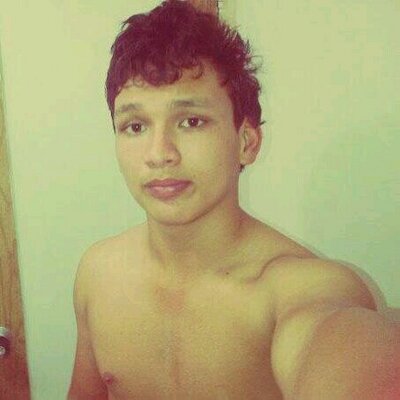 Profile Picture of Andres Rodrigues (@63940bd8ae89453) on Twitter