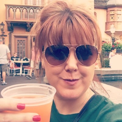Profile Picture of Tracy Roach (@TracyKirkRoach) on Twitter