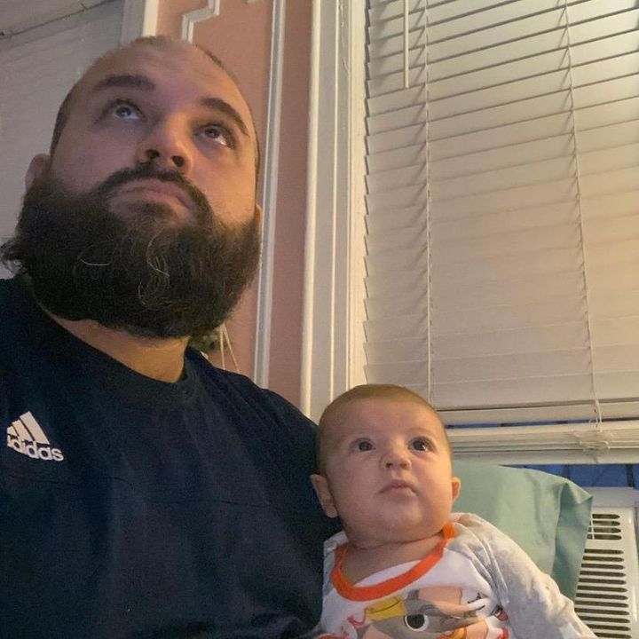Profile Picture of A dad that has tiktok😎 (@@jason.hendrickson) on Tiktok