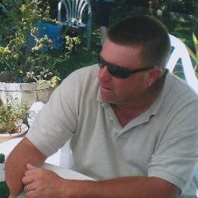 Profile Picture of Mark Elder (@PoolGuyMark) on Twitter