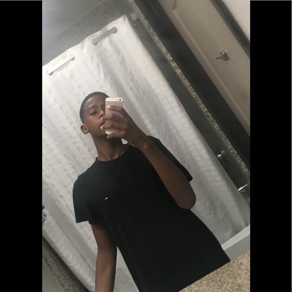 Profile Picture of Nick Domingos (@nickdomi) on Poshmark