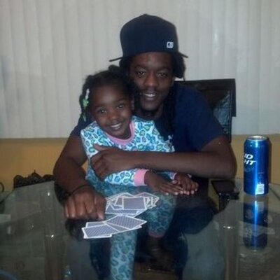 Profile Picture of Steven.A.Bayless (@BuukGee) on Twitter
