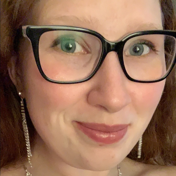 Profile Picture of Mackenzie Trimble (@mactrimble) on Poshmark