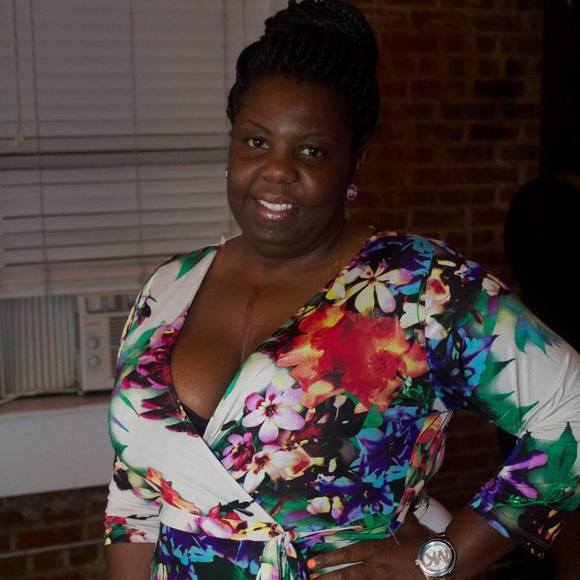 Profile Picture of Anetria Collins (@anetriacollins) on Poshmark