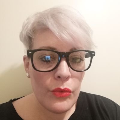 Profile Picture of AMY GARDINER (@amygeegee) on Twitter