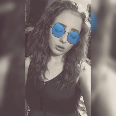 Profile Picture of Jade Foss (@0_jadeasaurus_0) on Twitter