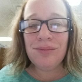 Profile Picture of Danielle Hammell (@dginah) on Pinterest