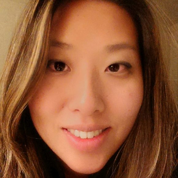 Profile Picture of Christina Yoshimura (@anpan012) on Poshmark