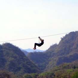 Profile Picture of Amy Boggs (@notjustanyboggs) on Twitter