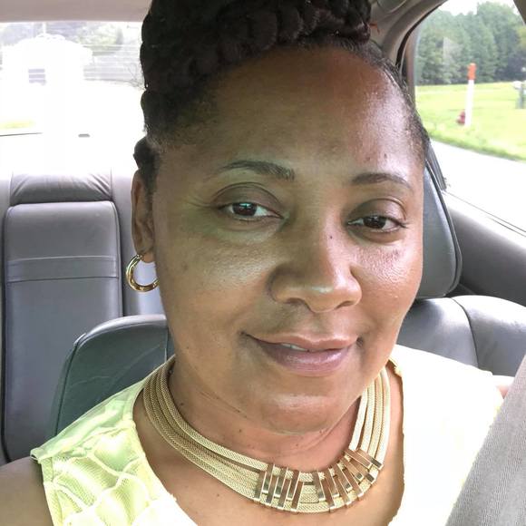 Profile Picture of Tonya Cooke (@tonyacooke71) on Poshmark