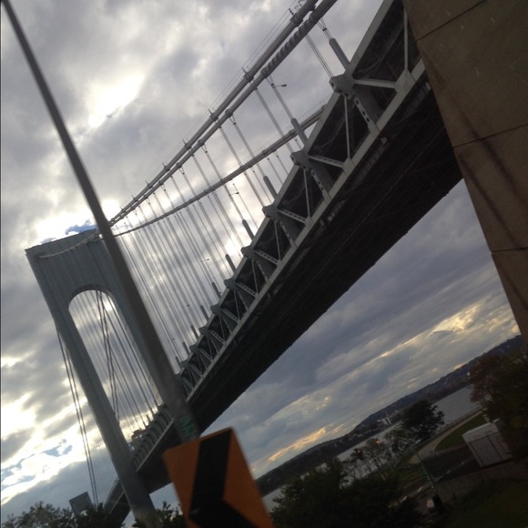 Annie Barausky - Poshmark Profile Picture of Annie Barausky (@annieb2323) on Poshmark