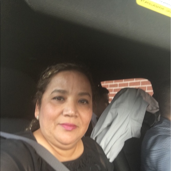 Rocio Madrigal - Poshmark Profile Picture of Rocio Madrigal (@tefa3333) on Poshmark