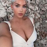 Profile Picture of Welsh Laney Robin (@little_welsh_mommma_) on Instagram