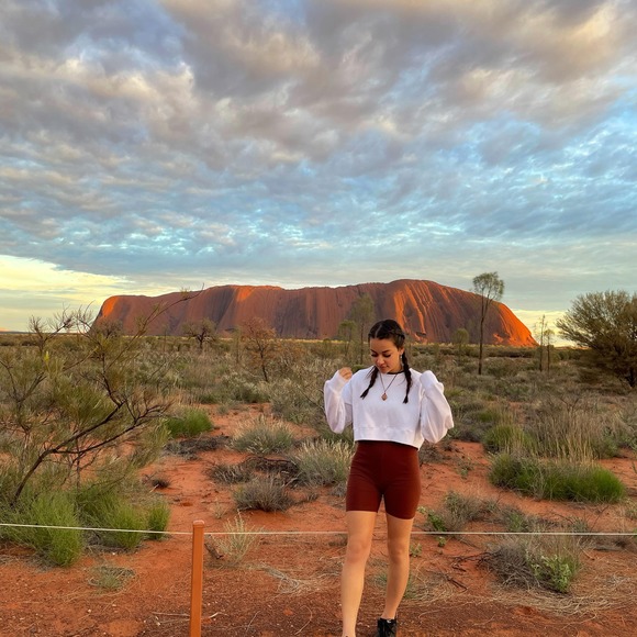 Profile Picture of Tahlia Cheikho (@tahlzdee) on Poshmark