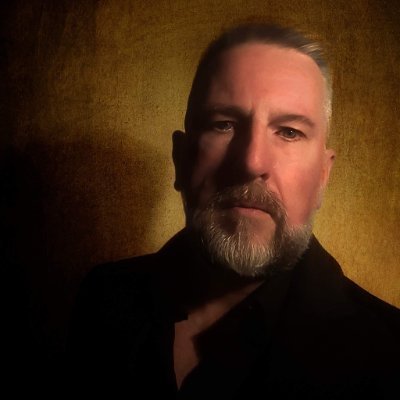 Profile Picture of Richard Horsfield (@TheDogtographer) on Twitter
