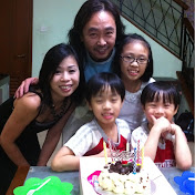 Profile Picture of Vicky Lai (@ViCkyLaiML) on Youtube